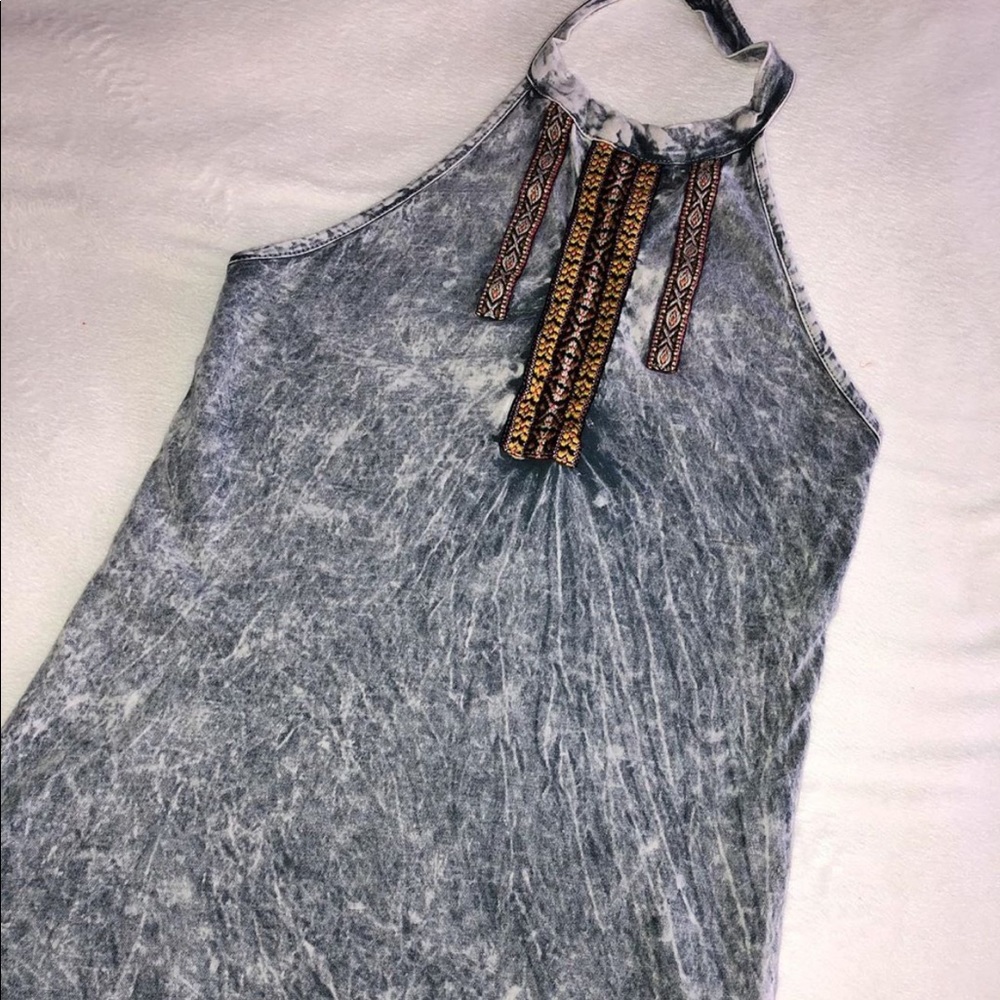GREY EMBROIDERED HALTER TOP